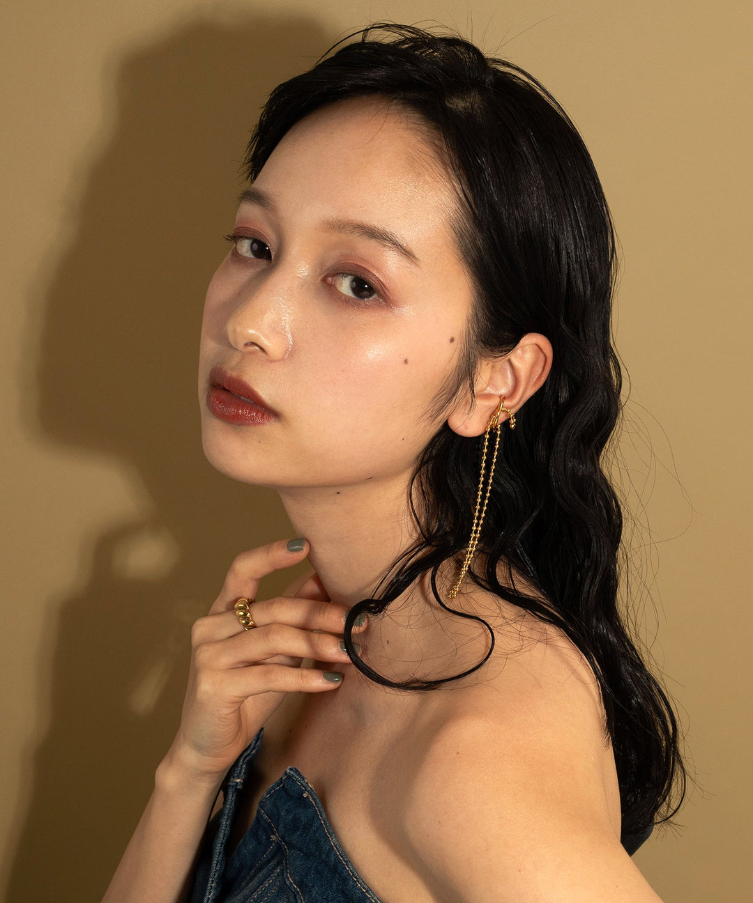 国内発送/関税込☆Vitaly☆ステンレス トライバル イヤーカフ☆ セール】【金属アレルギー対応】ボールチェーンロングイヤーカフ